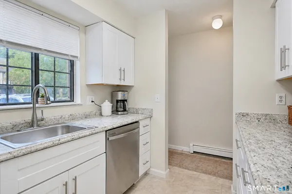 19 EDEN CT 19