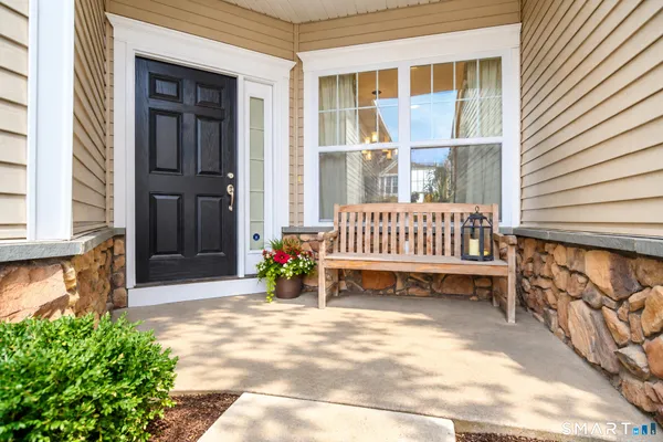 14 GREAT HILL DR 14
