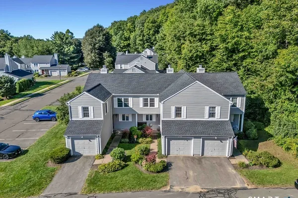 83 QUARRY VILLAGE RD 83