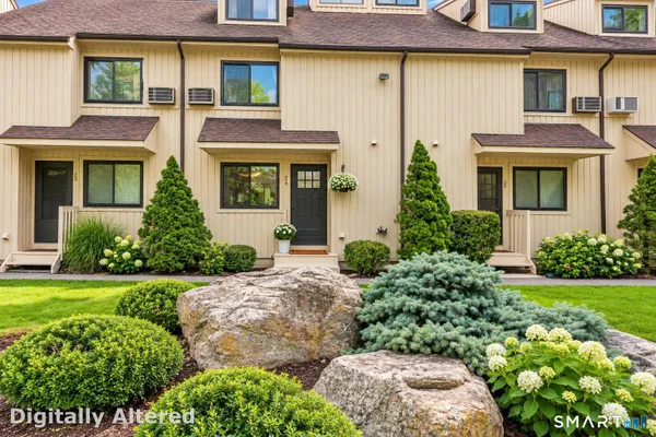 19 WOODWAY RD 24