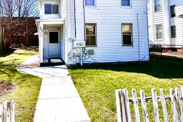 170 ELIZABETH ST