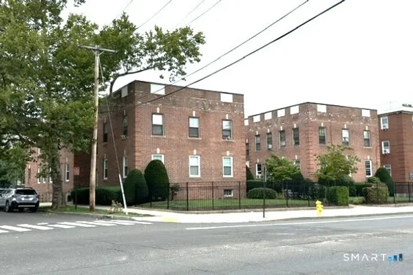 167 FOUNTAIN ST B3