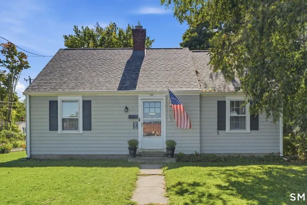190 STEELE ST