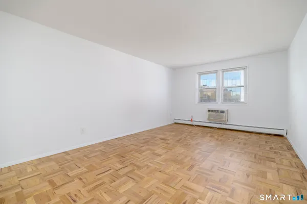 99 PROSPECT ST 5H