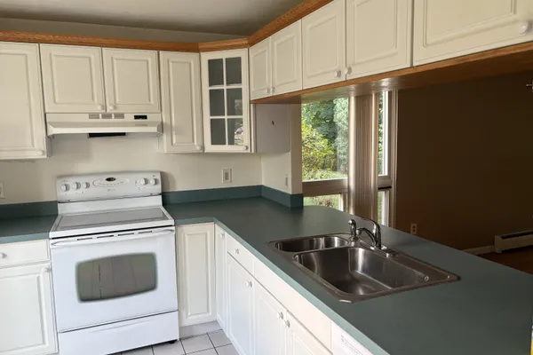 279 CENTERBROOK RD