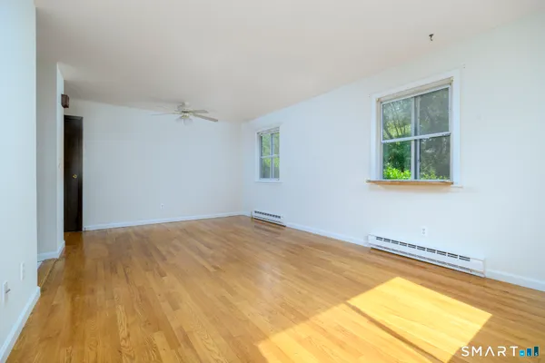 40 CERRETTA ST 13D