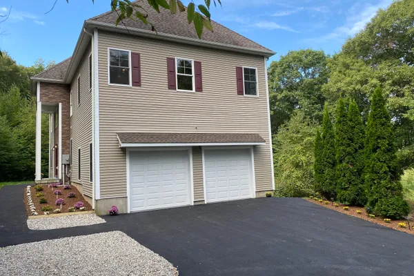 49 RATLUM MOUNTAIN RD