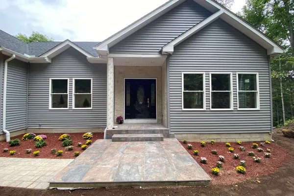 39 RATLUM MOUNTAIN RD