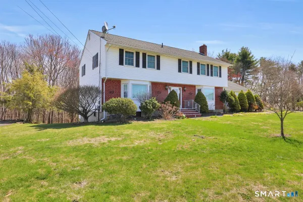 96 NEILL DR