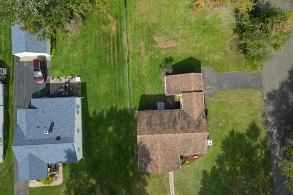 71 DUDLEY RD
