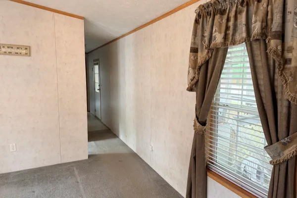 372 SCANTIC RD 3