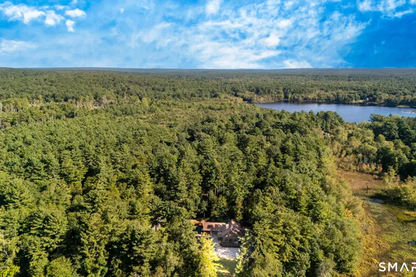 6 PINE VALLEY DR