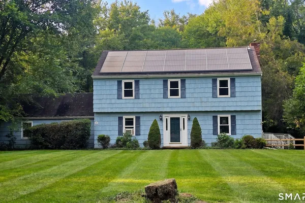 27 DANVERS RD