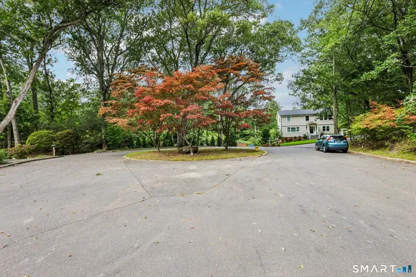 14 CHIPPING LN