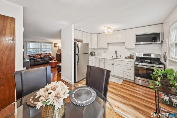 450 EDGEWOOD ST 50