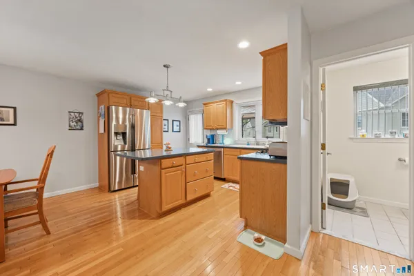 40 CORNERSTONE CT 16