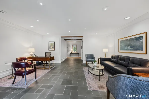 779 PROSPECT AVE 4