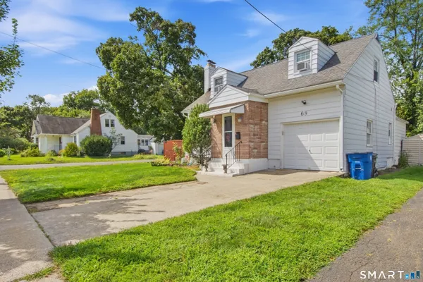 68 BEVERLY RD