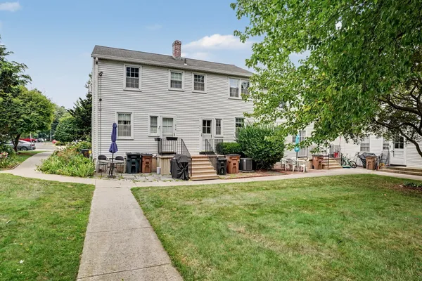 214 SYLVAN KNOLL RD