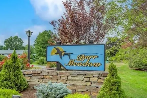 202 MISTY MEADOW LN 202