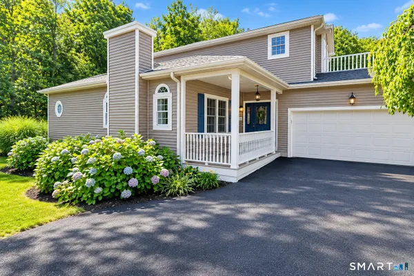 160 HAWTHORNE DR 160