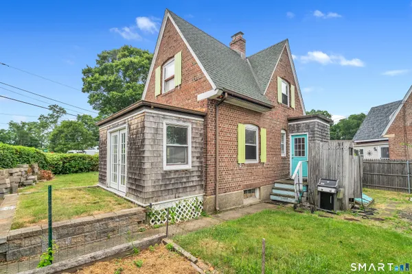 10 PROSPECT DR