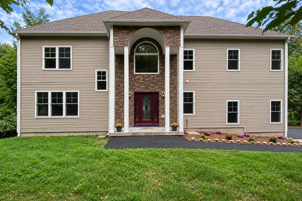 49 RATLUM MOUNTAIN RD