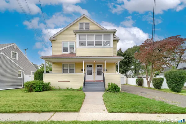 25-27 HENRY AVE
