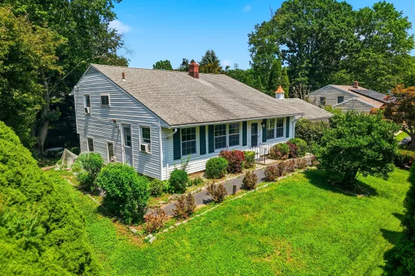 110 RUBY LN