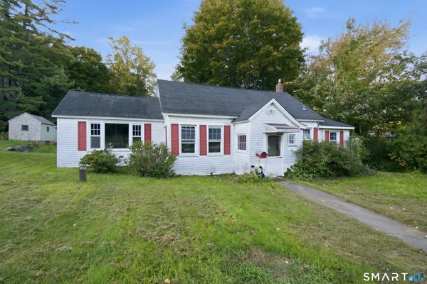 10 WALNUT AVE