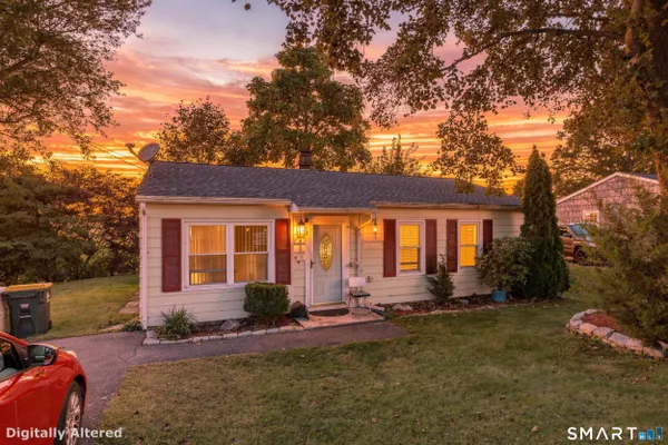 15 BELLEVIEW TER