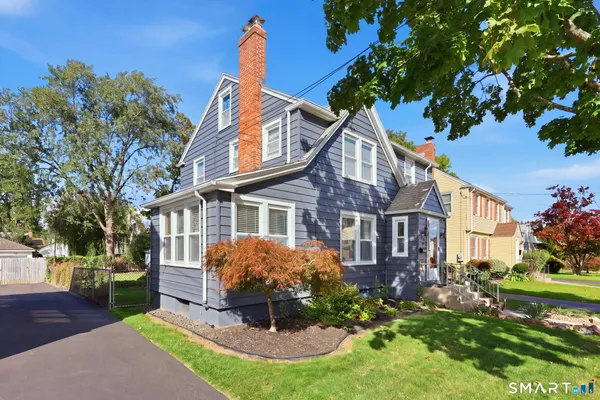 108 CROMWELL ST