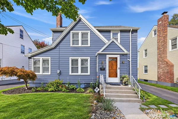 108 CROMWELL ST