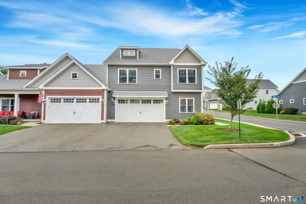 145 MULHOLLAND WAY 145