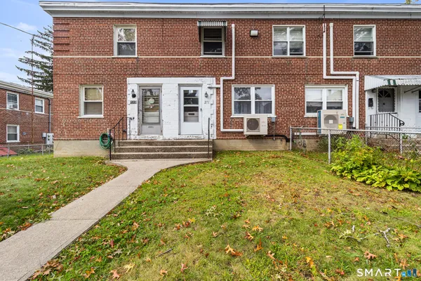 271 SUCCESS AVE 271
