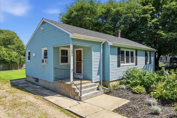 133 BLOOMINGDALE RD