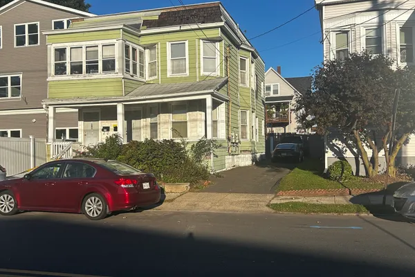 220-222 DEWEY ST