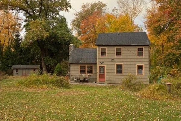 9 BIRCH HILL RD