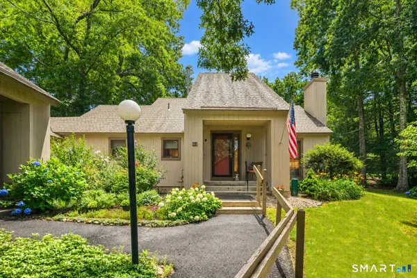63 BYRON DR 63