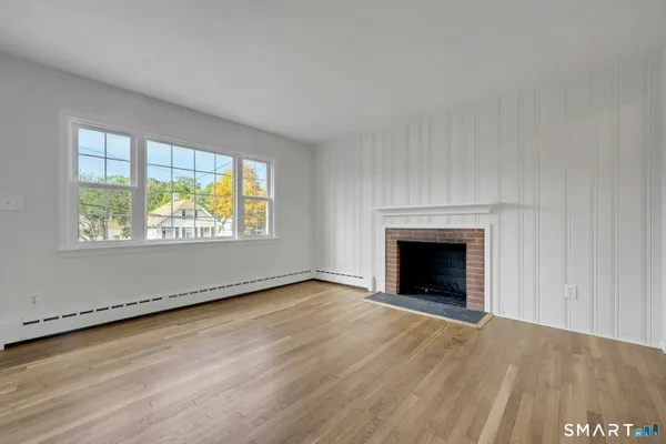 20 LINCOLN AVE