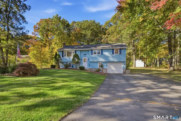 252 TWIN HILLS DR