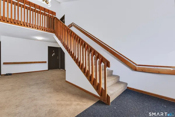 412 TWIN CIRCLE DR 412
