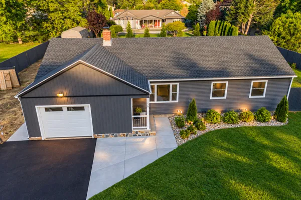 56 ALEXANDER DR