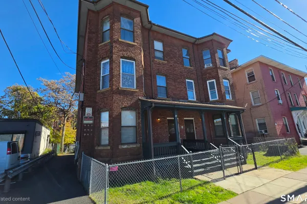 50-52 LAWRENCE ST 2