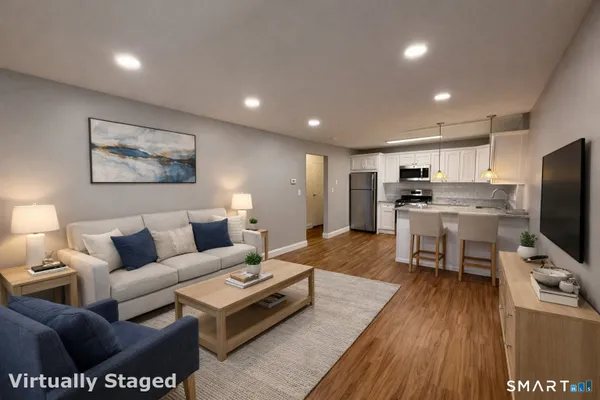 1168 MAIN ST B6