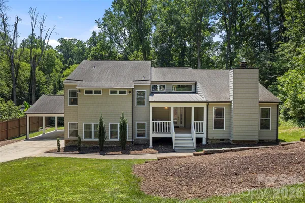 6219 FAIR VALLEY DR