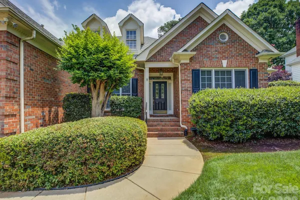 10119 VICTORIA MILL CT