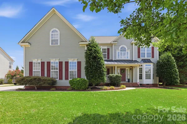 151 CORONA CIR