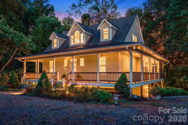 95 ASHWORTH DR