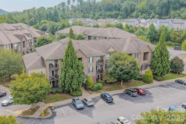 291 BRICKTON VILLAGE CIR 307
